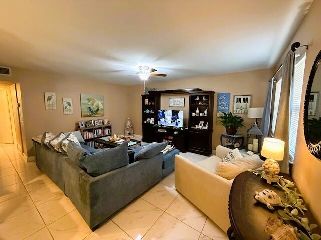 property at 508 Saxony Dr