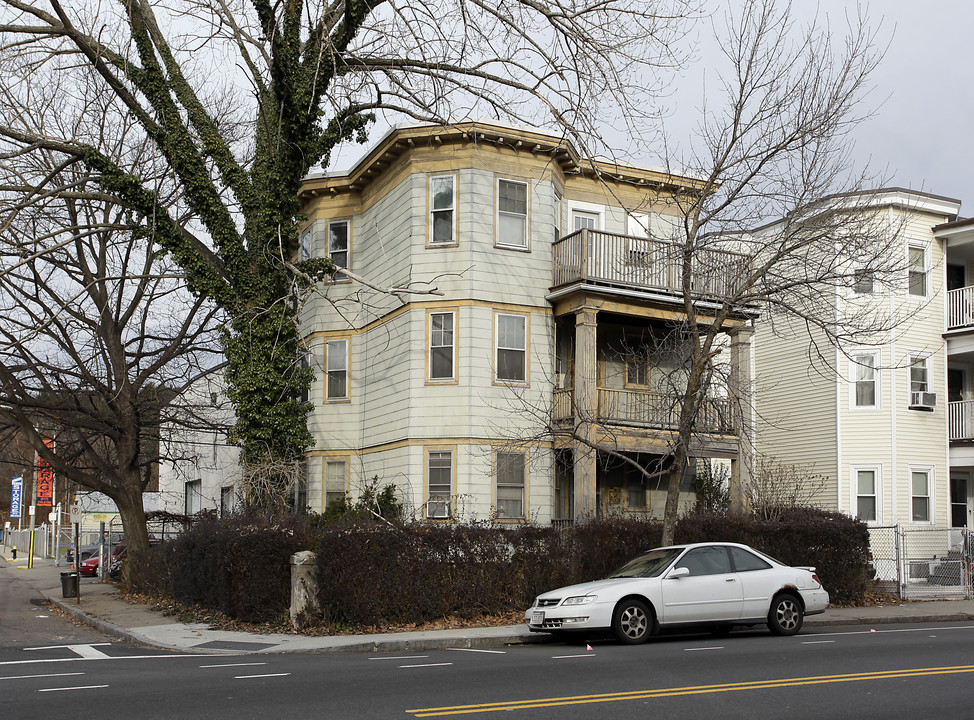 3949 Washington St in Roslindale, MA - Foto de edificio