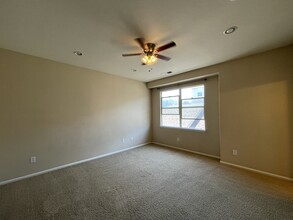 13678 E Weaver Pl in Englewood, CO - Building Photo - Building Photo