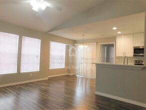 1077 S Hiawassee Rd in Orlando, FL - Building Photo - Building Photo