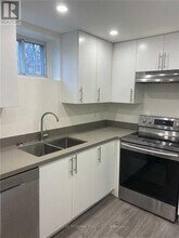 46 Tewsley Pl in Toronto, ON - Building Photo - Building Photo