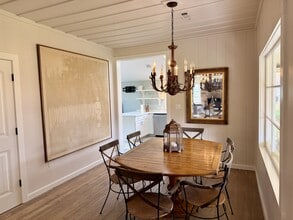 2099 Emigrant Creek Rd in Ashland, OR - Building Photo - Building Photo