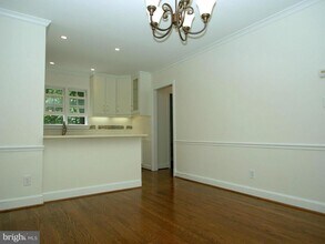 6625 31st St NW in Washington, DC - Building Photo - Building Photo