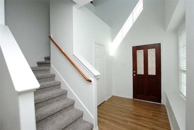 3212 Victorian Manor Ln in Houston, TX - Building Photo - Building Photo