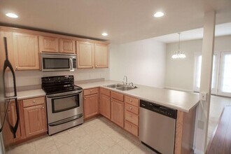 1932 Center St in Columbia, MO - Building Photo - Building Photo