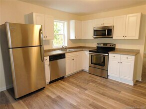 61 Scotland Ave-Unit -N in Madison, CT - Building Photo - Building Photo