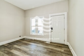 3706 W Muhammad Ali Blvd in Louisville, KY - Building Photo - Building Photo