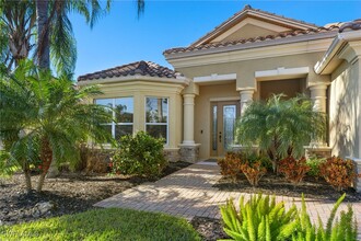 13435 Irsina Dr in Estero, FL - Building Photo - Building Photo