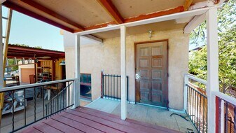 404 Prospect Ave NE in Albuquerque, NM - Building Photo