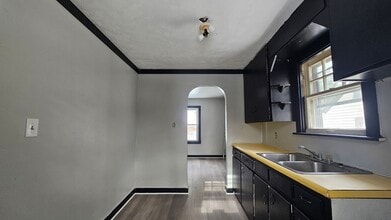 320 Superior St in Mansfield, OH - Building Photo - Building Photo