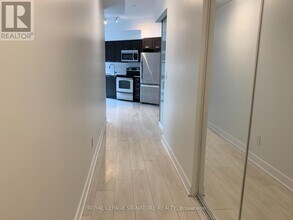 169 Fort York Blvd in Toronto, ON - Building Photo - Building Photo