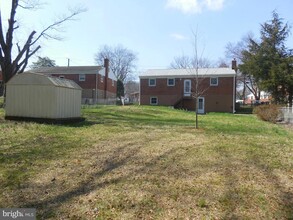 11713 Ashley Dr, Unit F1912 in Rockville, MD - Building Photo - Building Photo