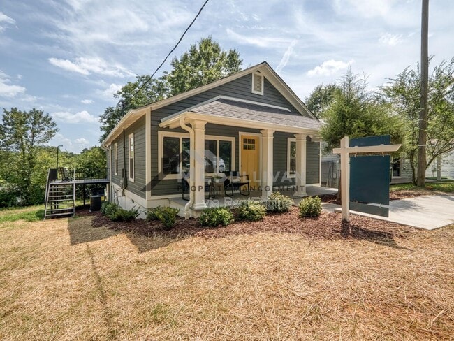 1010 Cole St in Durham, NC - Building Photo - Building Photo