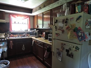 308 Francis Street in Gillespie, IL - Building Photo - Building Photo