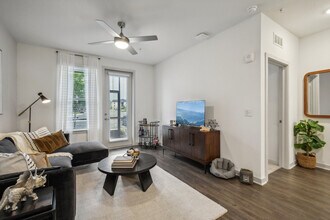 Novo Westlake in Jacksonville, FL - Foto de edificio - Building Photo