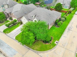 26 Lufberry Pl in Tomball, TX - Building Photo - Building Photo