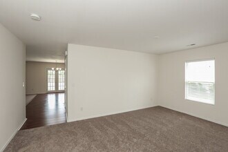 1646 Rustic Arch Way in Huntersville, NC - Building Photo - Building Photo