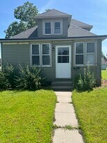 516 15th St N in Benson, MN - Building Photo