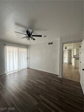 4555 E Sahara Ave in Las Vegas, NV - Building Photo - Building Photo
