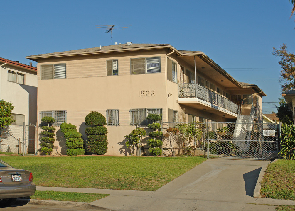 1526 3rd Ave in Los Angeles, CA - Foto de edificio