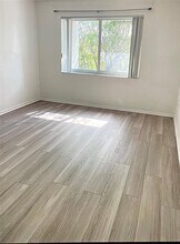 7800 Camino Real in Miami, FL - Building Photo - Building Photo