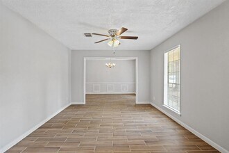626 Rosewood Dr in Shenandoah, TX - Building Photo - Building Photo
