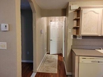 26 Philomena Ave-Unit -B in Revere, MA - Building Photo - Building Photo