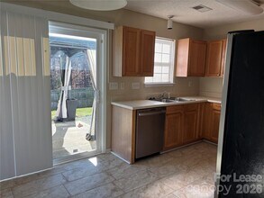 1641 Clooney Ln in Charlotte, NC - Building Photo - Building Photo