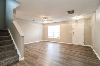 14327 O'Casey Ln, Unit 3 in Charlotte, NC - Building Photo - Building Photo