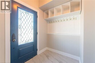 153 Sugar Maple St in Kitchener, ON - Building Photo - Building Photo