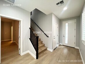 7055 W Jasper Dr in Chandler, AZ - Building Photo - Building Photo