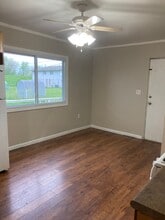 210 8th St E in Milan, IL - Building Photo - Building Photo