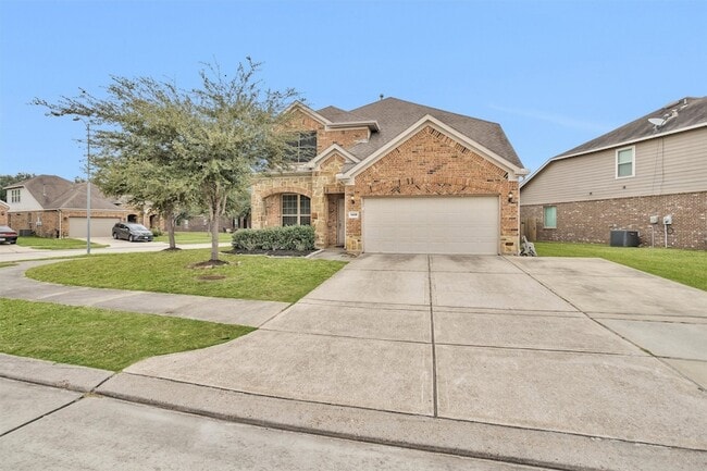 13405 Clayton Lake Ln in Houston, TX - Foto de edificio - Building Photo