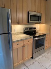 213 2nd Way in West Palm Beach, FL - Building Photo - Building Photo