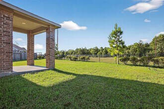 9205 Inland Leather Ln in Shenandoah, TX - Building Photo - Building Photo