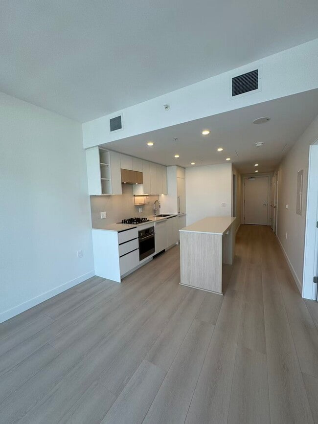 13573 98A Av in Surrey, BC - Building Photo - Building Photo