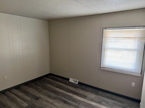 1225 13th St SE in St. Cloud, MN - Building Photo - Building Photo