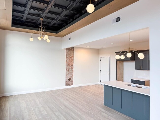 309 N 6th St in Burlington, IA - Foto de edificio - Building Photo