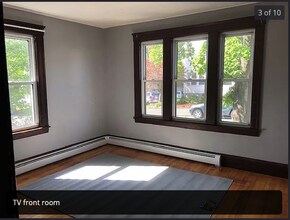 53 Pilgrim Ave in Worcester, MA - Building Photo - Building Photo