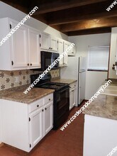 821 Live Oak Rd NE in Albuquerque, NM - Building Photo - Building Photo