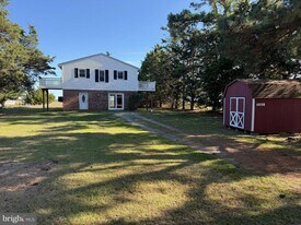 3183 Calvert Blvd in Lusby, MD - Building Photo