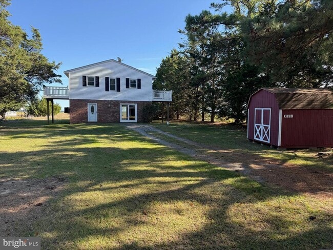 property at 3183 Calvert Blvd