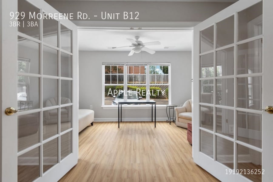 929 Morreene Rd in Durham, NC - Building Photo