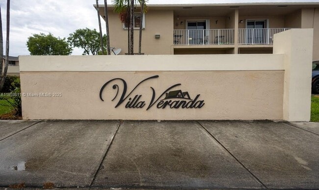 property at 3021 W 76th St