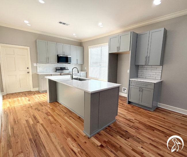 property at 900 N 3rd St