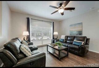 6717 Biscay Bay in San Antonio, TX - Building Photo - Building Photo