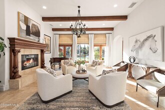 12751 MacDonald Dr in Ojai, CA - Building Photo - Building Photo