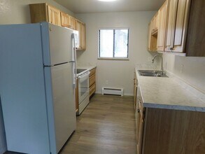 1302 Glenwood Ave-Unit -Unit 105 in Grand Junction, CO - Building Photo - Building Photo