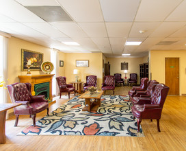 Villa Maria Retirement Apartments in Ocean Springs, MS - Foto de edificio - Interior Photo