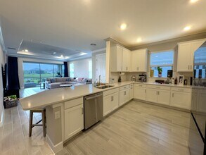 16126 San Donato Pl in Lakewood Ranch, FL - Foto de edificio - Building Photo